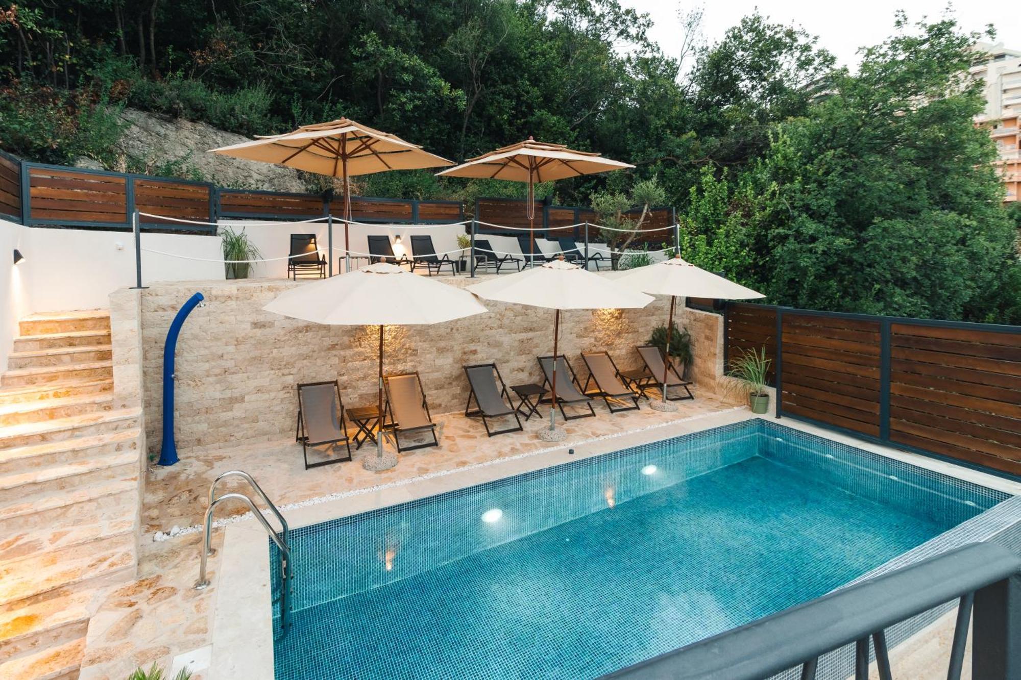 Casa Bianca & Daire Ülgün